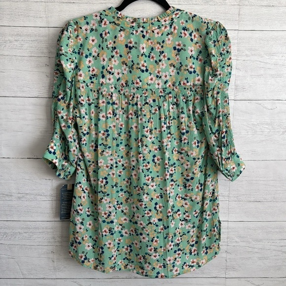 Democracy Floral Green Button Up Blouse | SIZE S - Picture 3 of 13